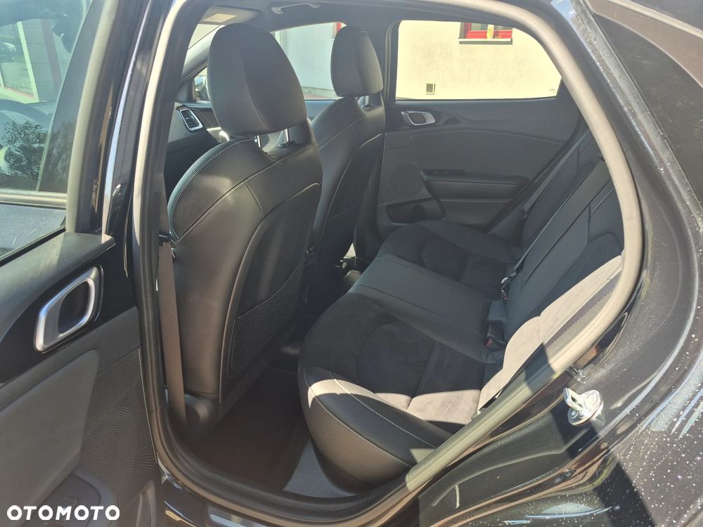 Kia XCeed 1.6 T-GDI OPF DCT7 GT-LINE - 14