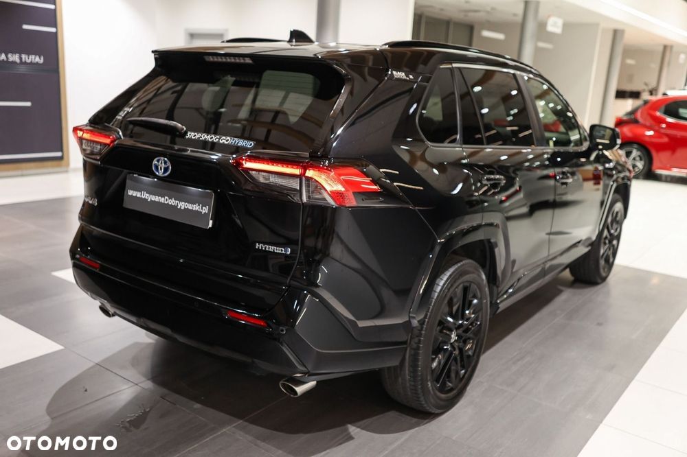 Toyota RAV4 - 11