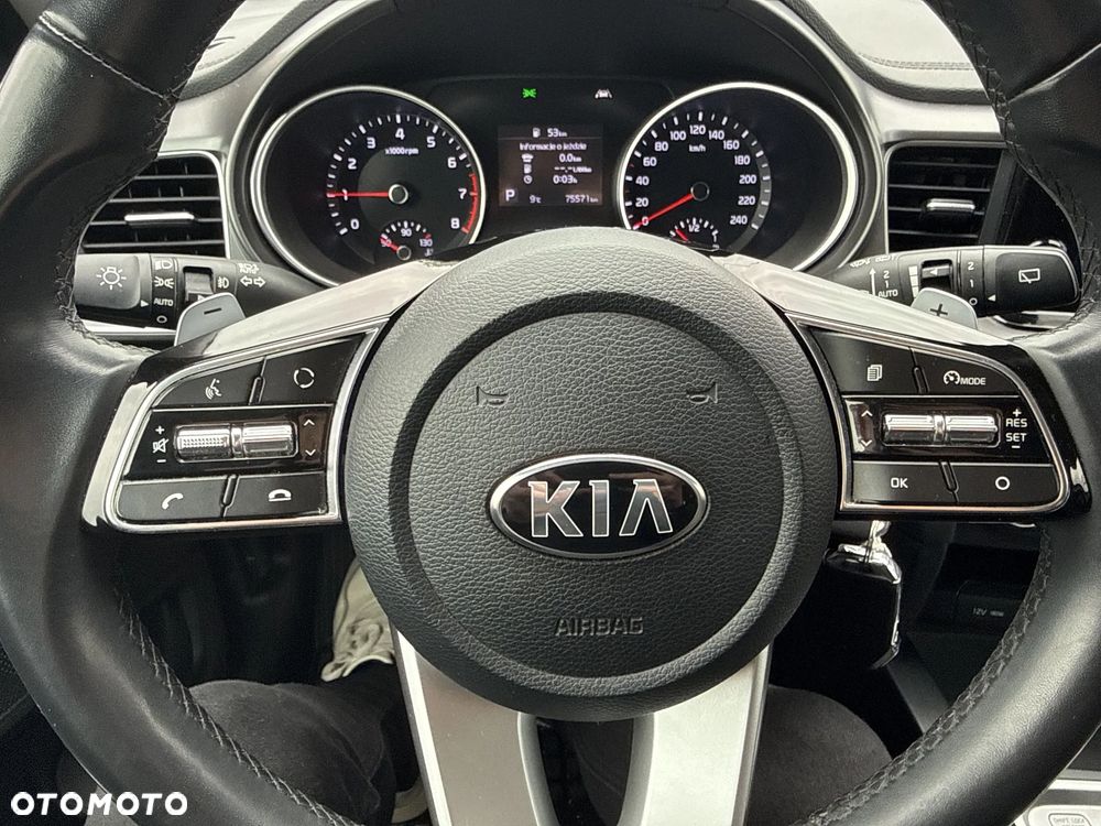 Kia Ceed 1.5 T-GDI M DCT - 23