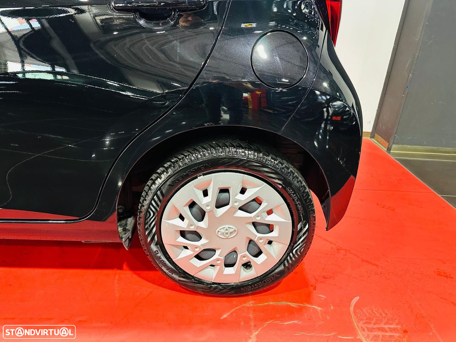 Toyota Aygo 1.0 X-Plus - 17