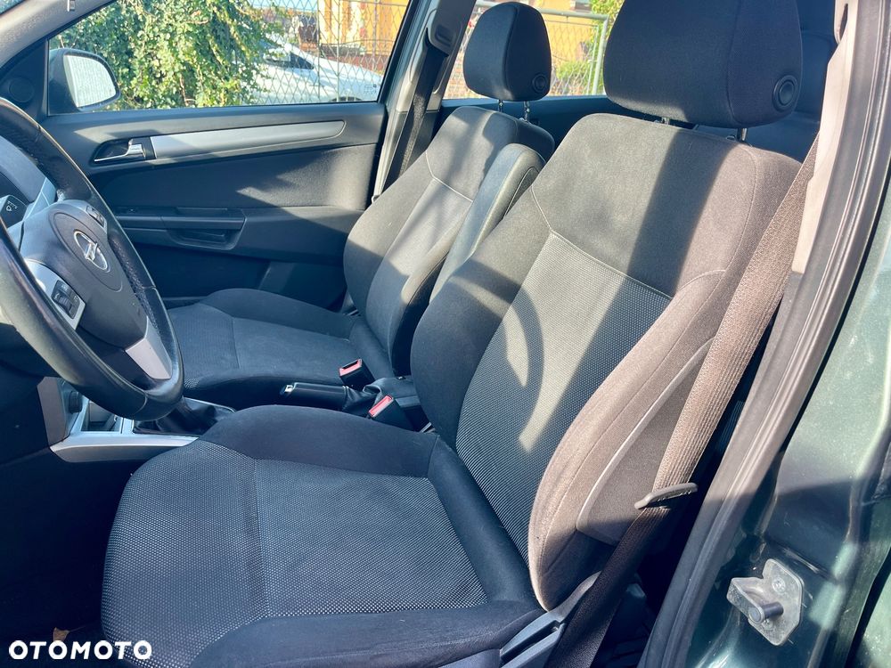 Opel Astra - 9