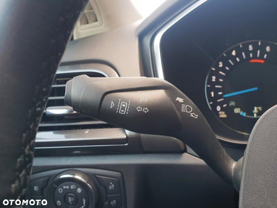 Ford Mondeo - 17
