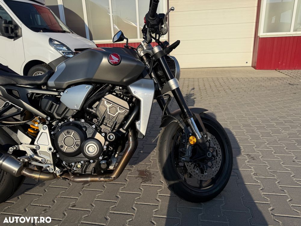 Honda CB 1000R - 5