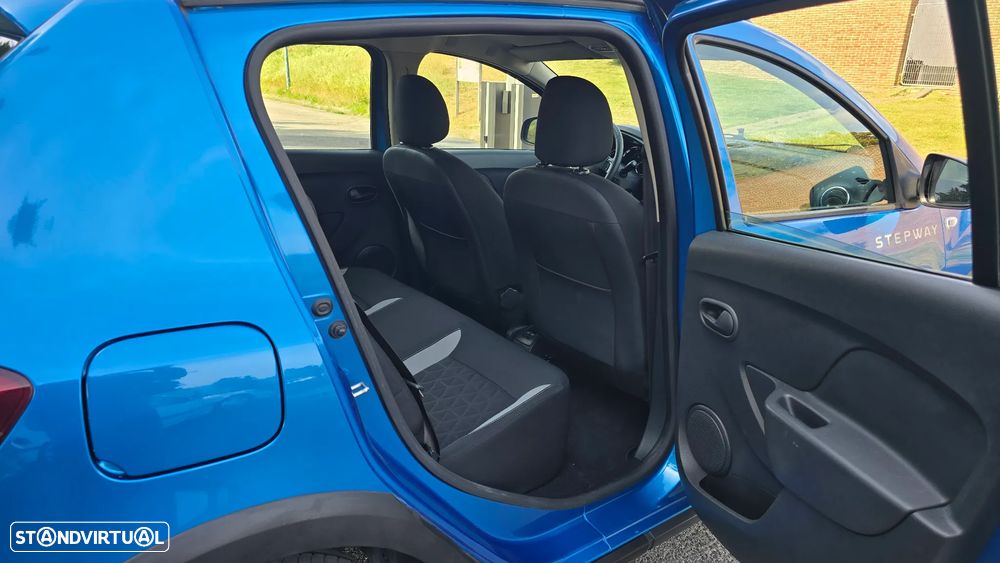 Dacia Sandero 0.9 TCe Stepway - 48