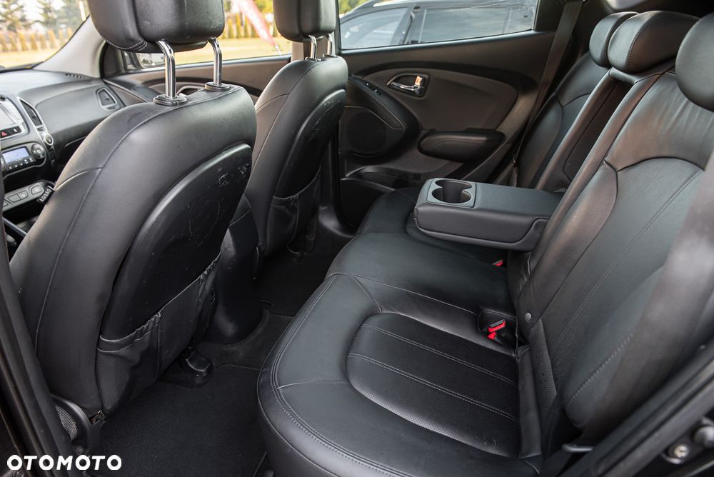 Hyundai ix35 2.0 4WD Premium - 19