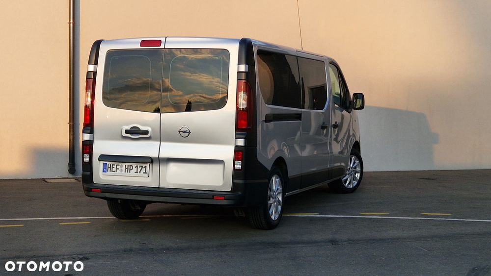 Opel Vivaro 1.6 D L2H1 S&S Tourer - 12