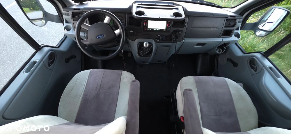 Ford Capron - 15