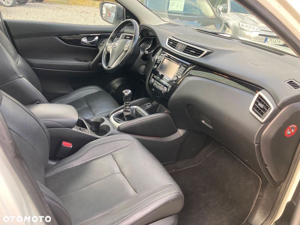 Nissan Qashqai 1.5 dCi Tekna - 11