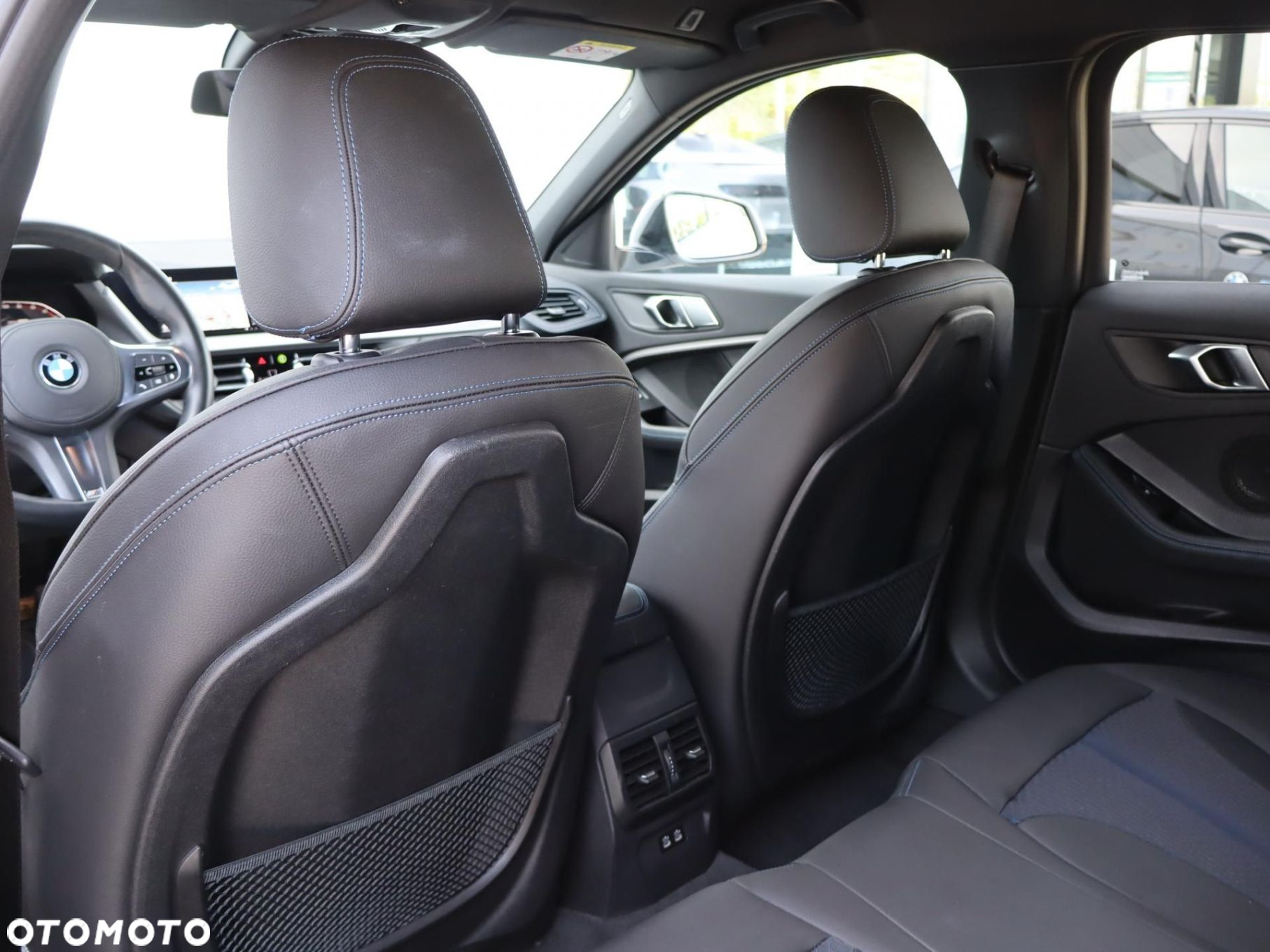 BMW Seria 1 - 16
