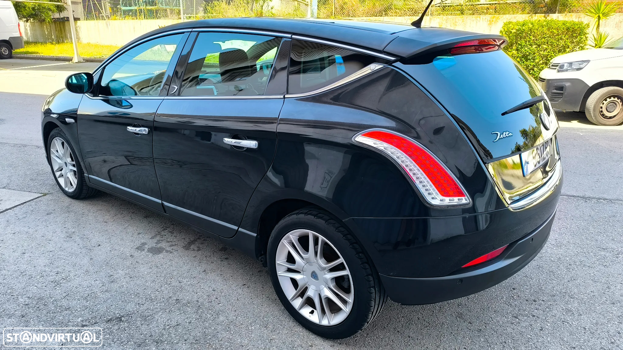 Lancia Delta 1.6 M-Jet Platino - 26