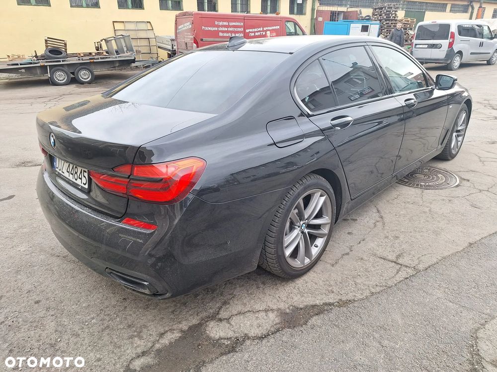 BMW Seria 7 730d xDrive - 7