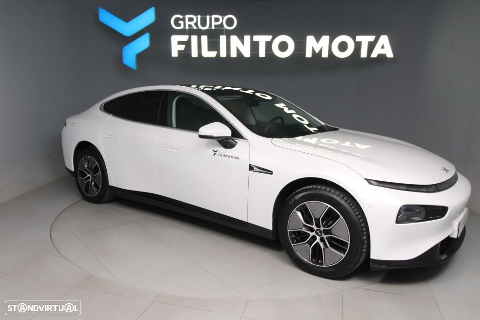 Xpeng P7i 86.2 kWh Long Range - 8