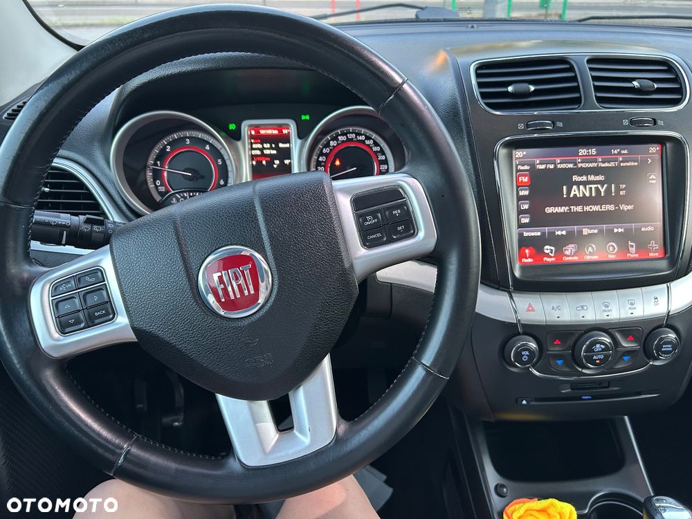 Fiat Freemont 2.0 Multijet Black Code AWD - 29
