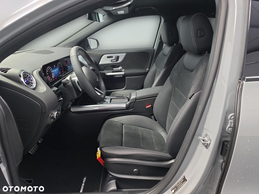 Mercedes-Benz GLA 200 mHEV AMG Line 7G-DCT - 13