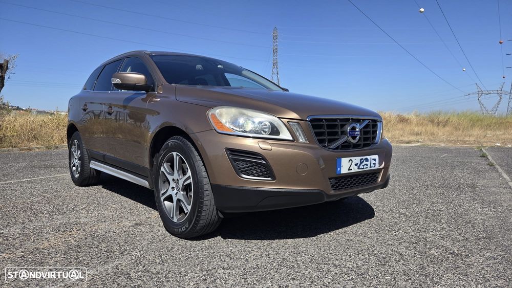 Volvo XC 60 2.0 D3 Drive — fotografia 13