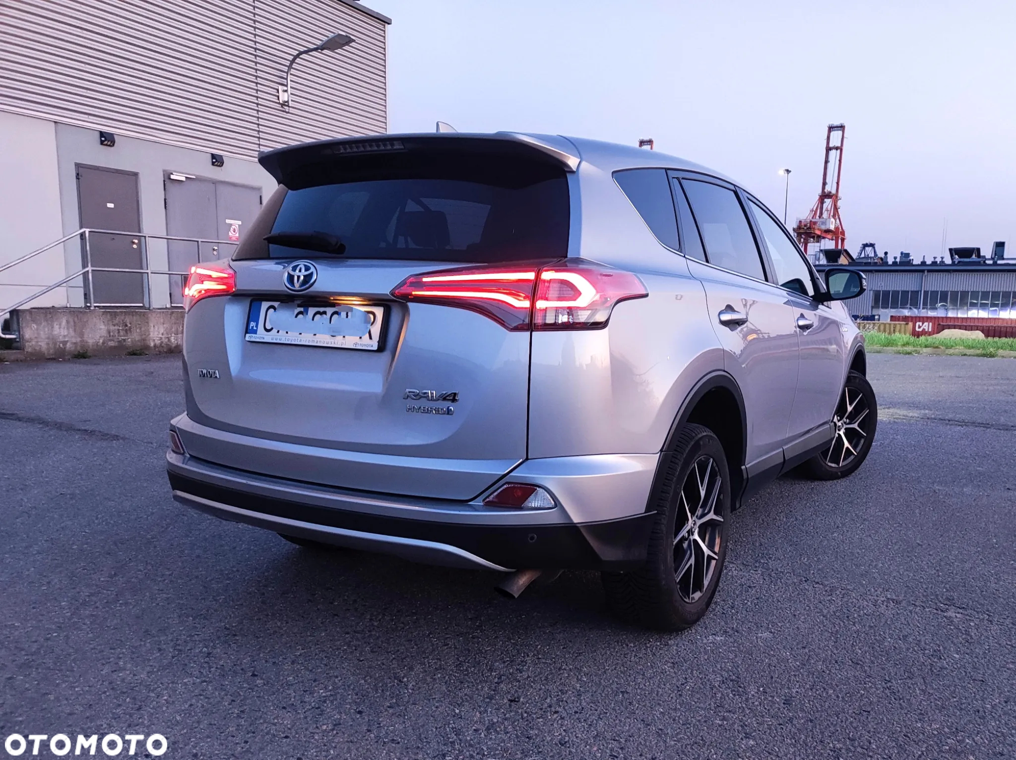 Toyota RAV4 Hybrid Premium 4x2 - 5
