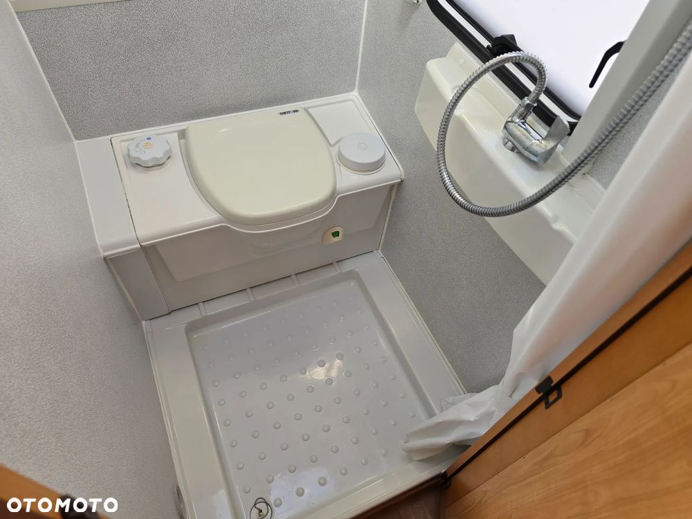 LMC 545 DOMINANT namiot mover prysznic WCprzyczepa kempingowa hobby fendt tabbert - 5