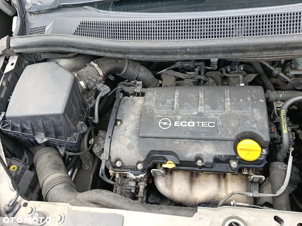 Opel Meriva - 16