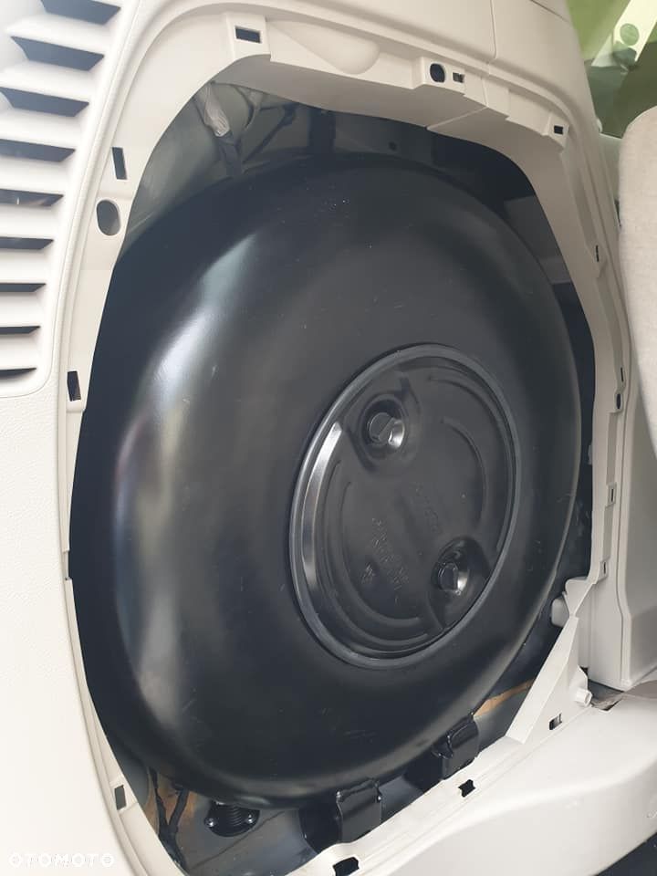 Chrysler Pacifica - 20