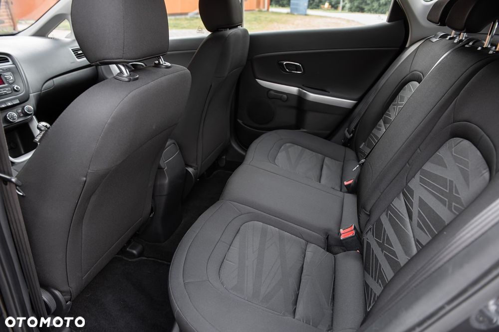 Kia Ceed - 23