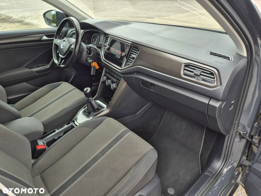 Volkswagen T-Roc 1.0 TSI - 12