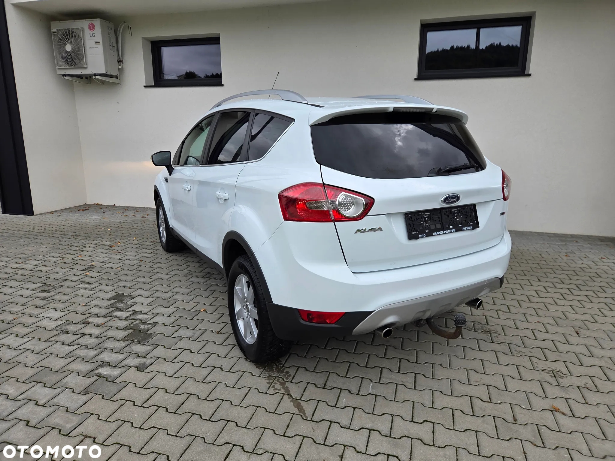 Ford Kuga - 3