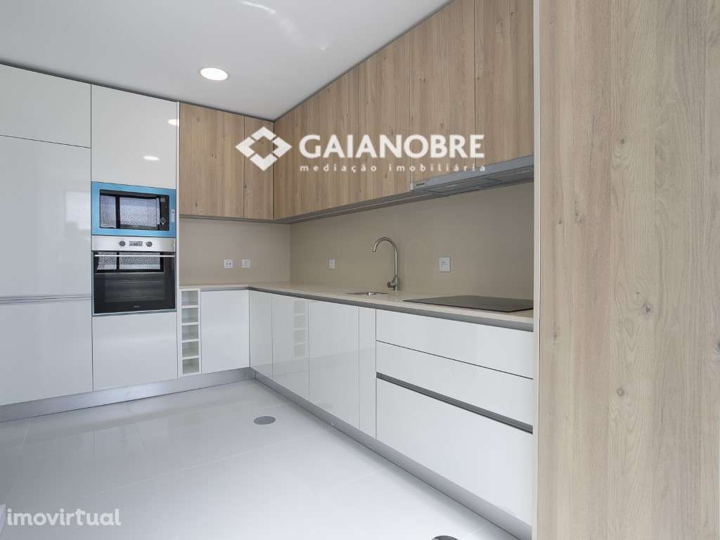 T2 +1 em Valadares - Grande imagem: 2/19