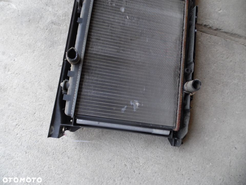 chłodnica wentylator chłodnicy komplet Citroen C4 I HB 1.6b - 3