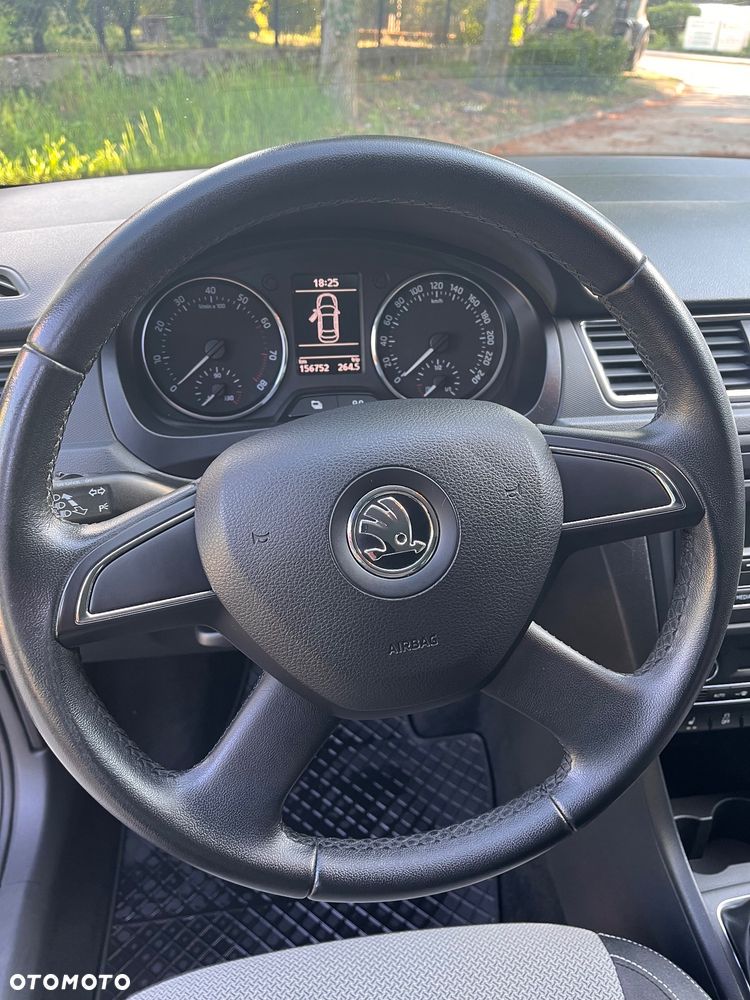 Skoda RAPID 1.2 TSI Elegance - 13