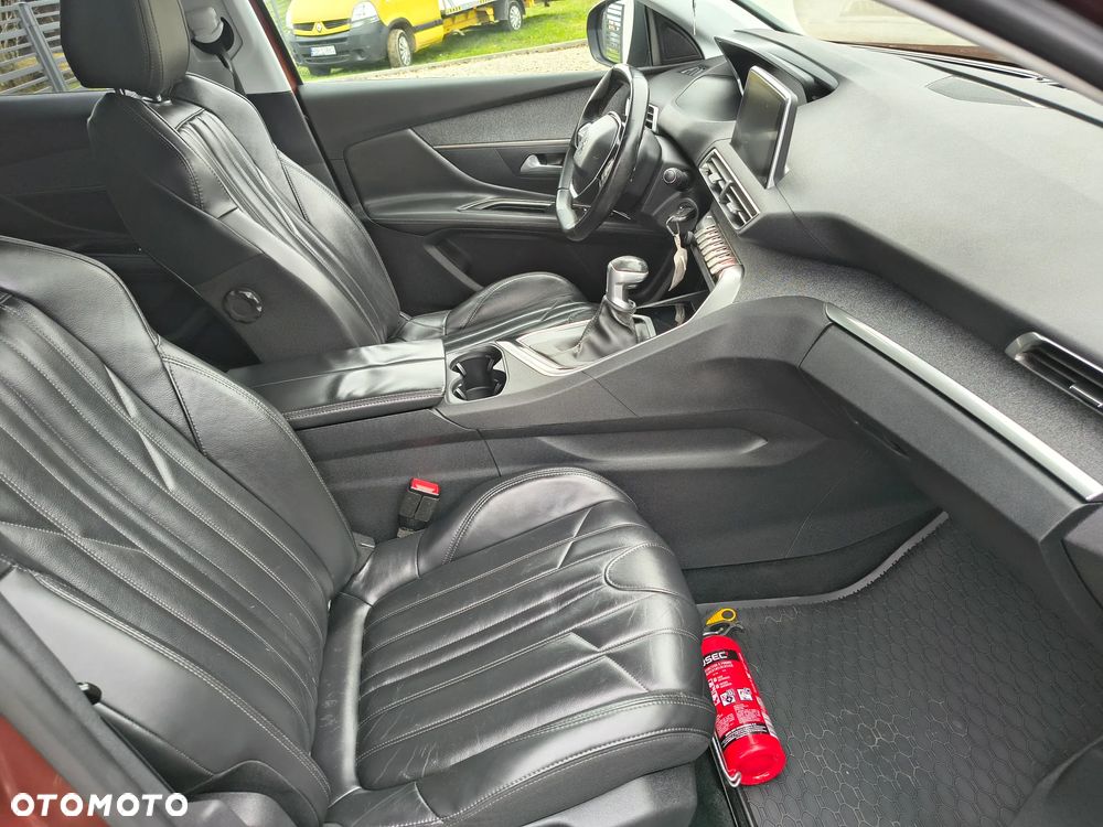 Peugeot 3008 HDi 115 Business-Line - 17