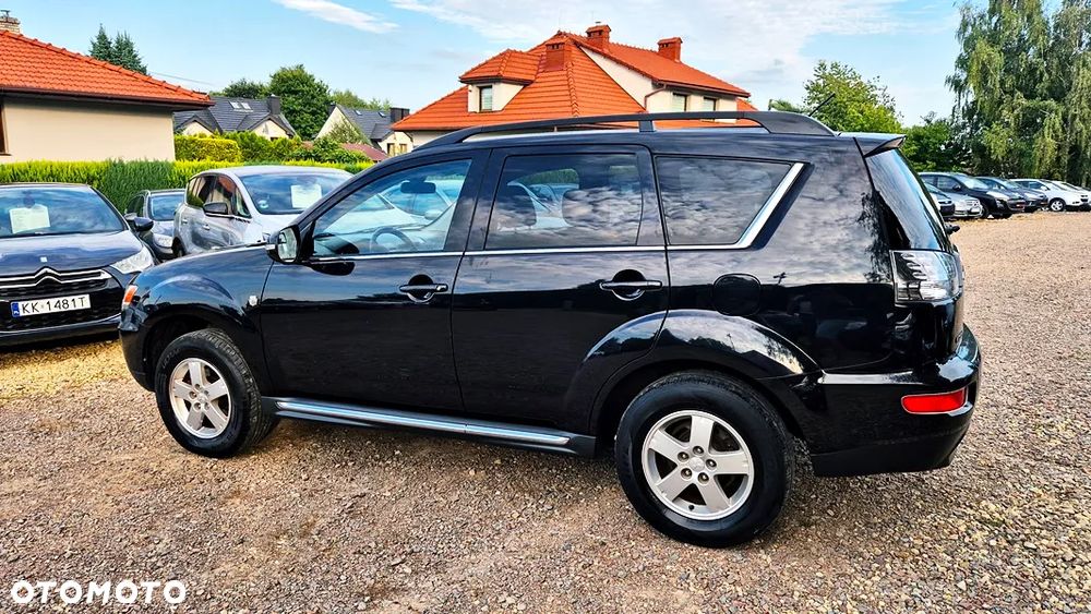 Mitsubishi Outlander 2.0 Intense 2WD EU5 CVT - 18