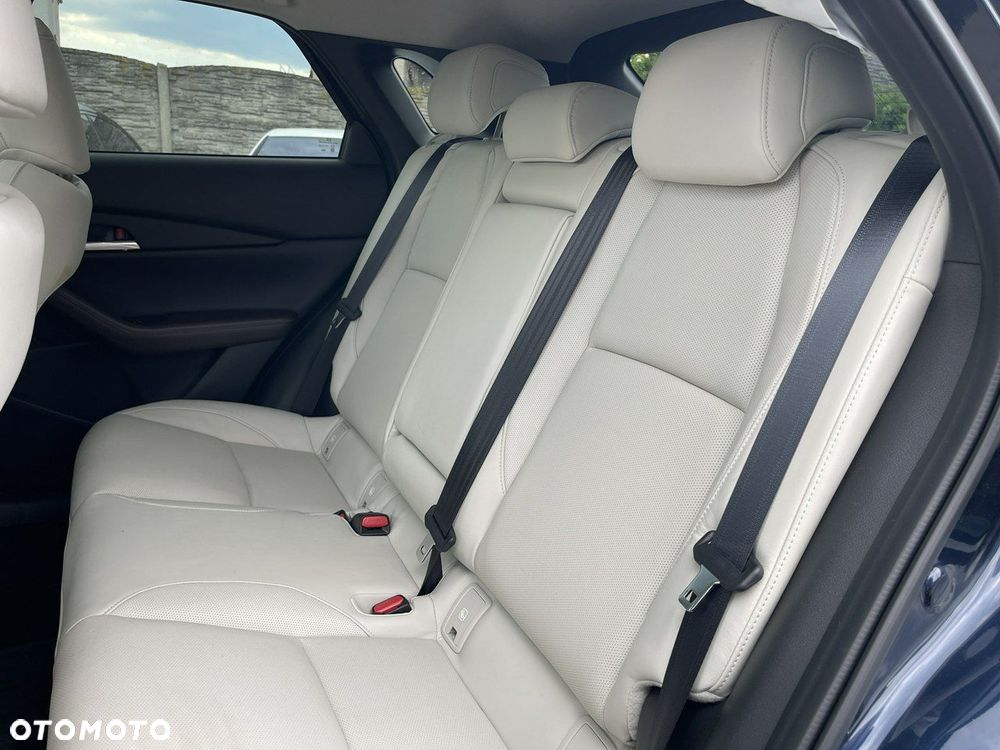 Mazda CX-30 - 11
