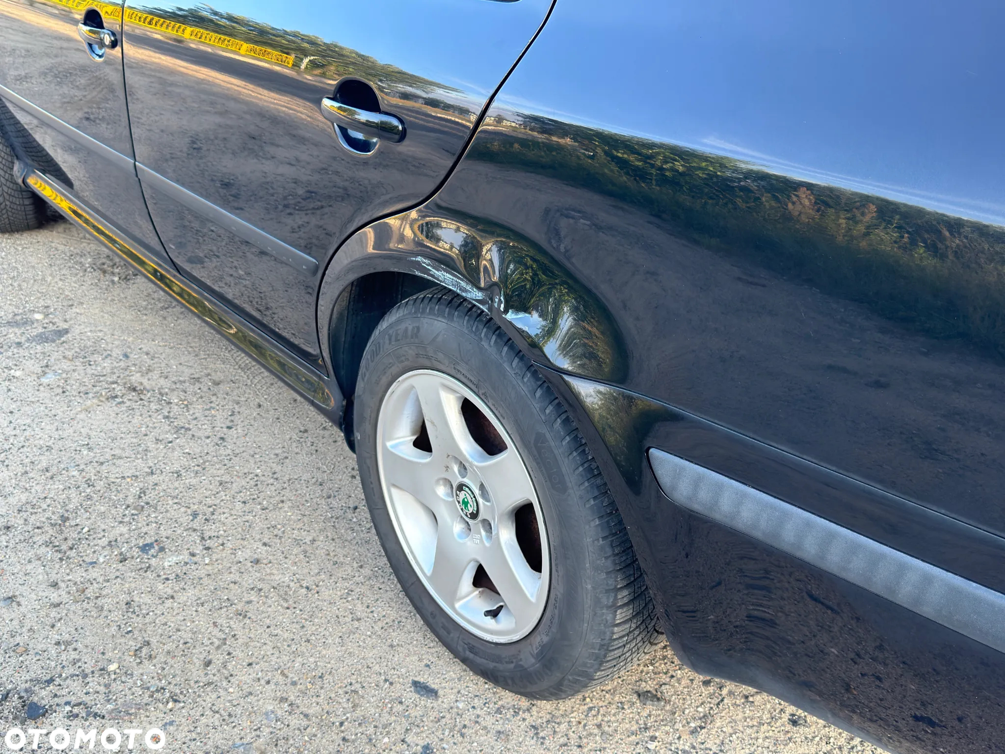 Skoda Octavia 1.6 Tour - 9