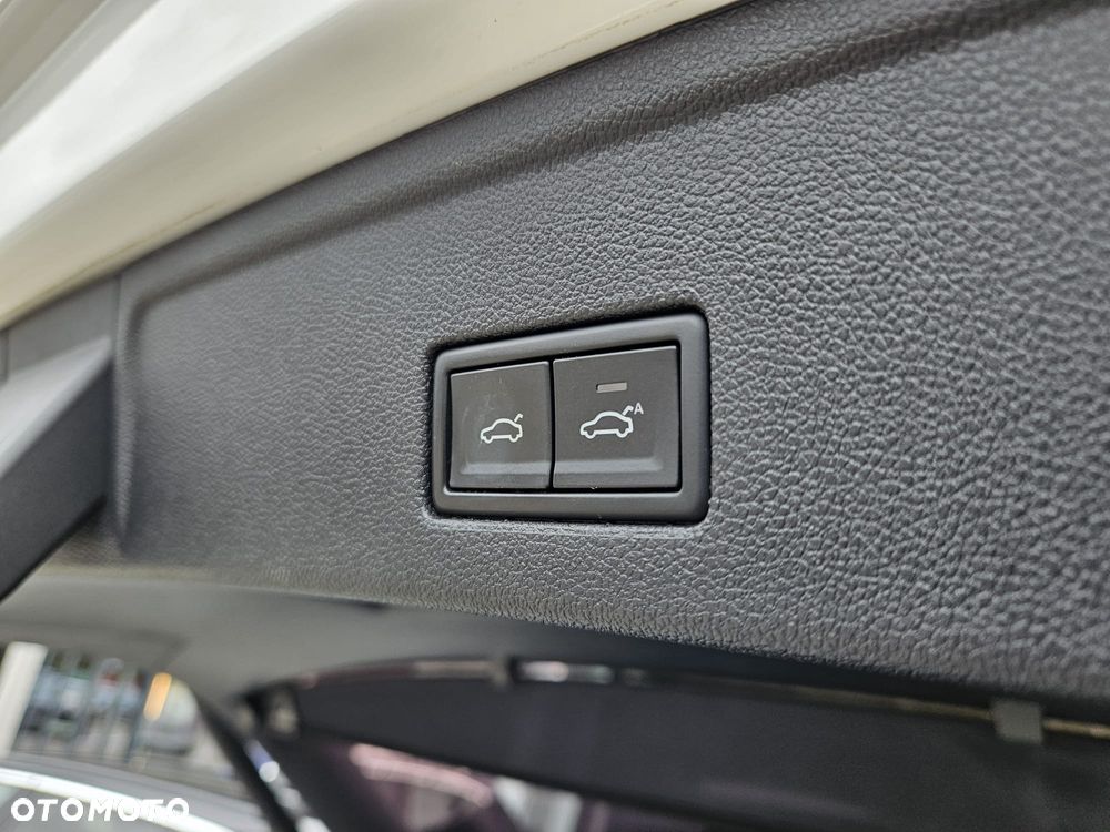 Volkswagen Touareg 3.0 V6 TDI 4Motion - 14