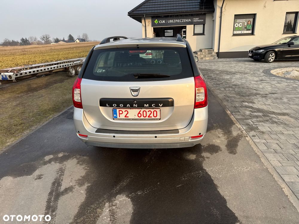 Dacia Logan 1.2 16V 75 Essentiel - 8
