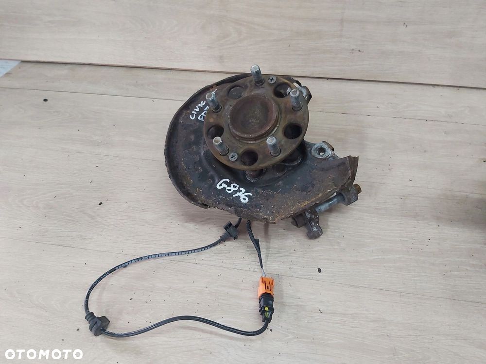 Honda Civic VIII 8 sedan zwrotnica piasta prawy tył SEDAN - 1