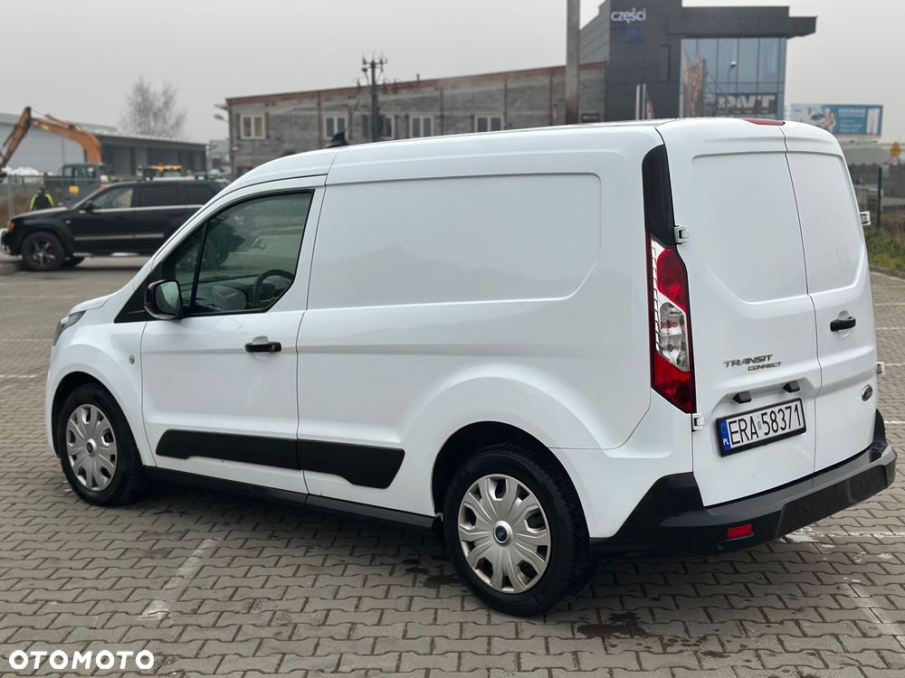 Ford Transit Connect - 4