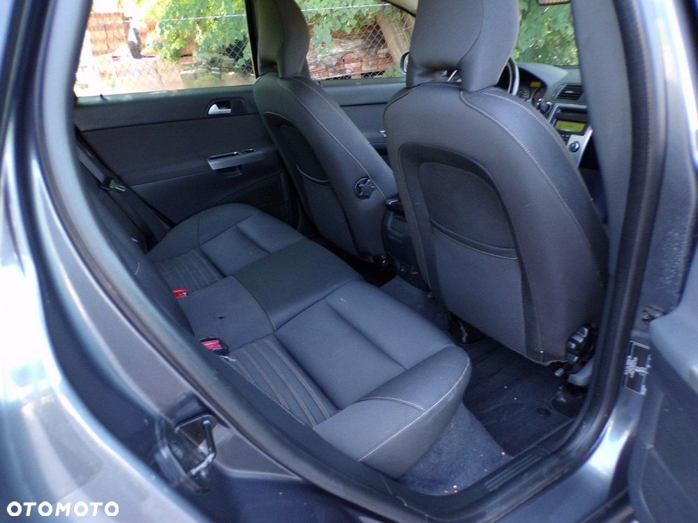 Volvo V50 - 18