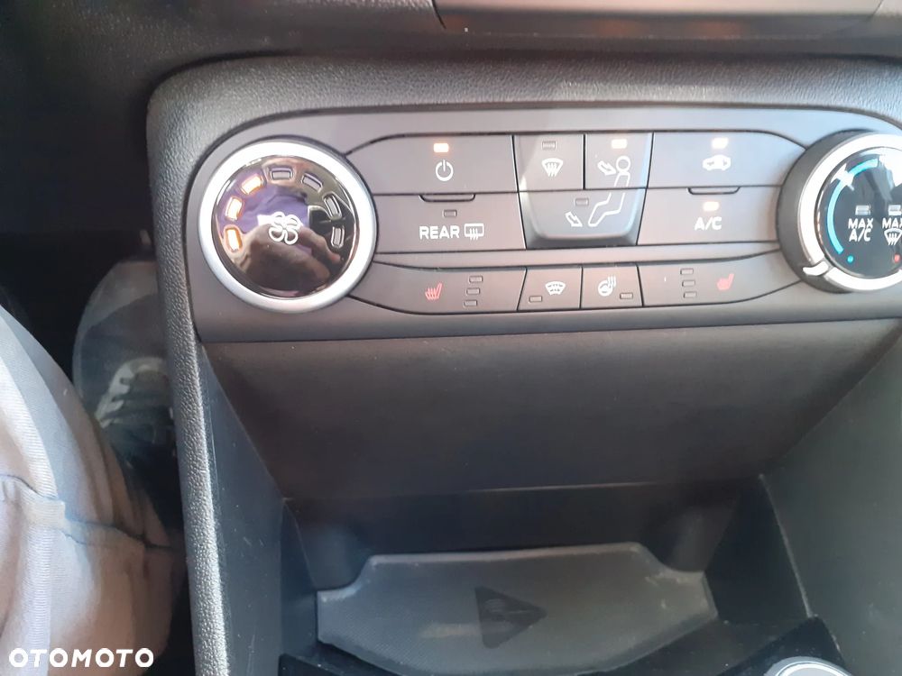 Ford Fiesta 1.1 COOL&CONNECT - 22