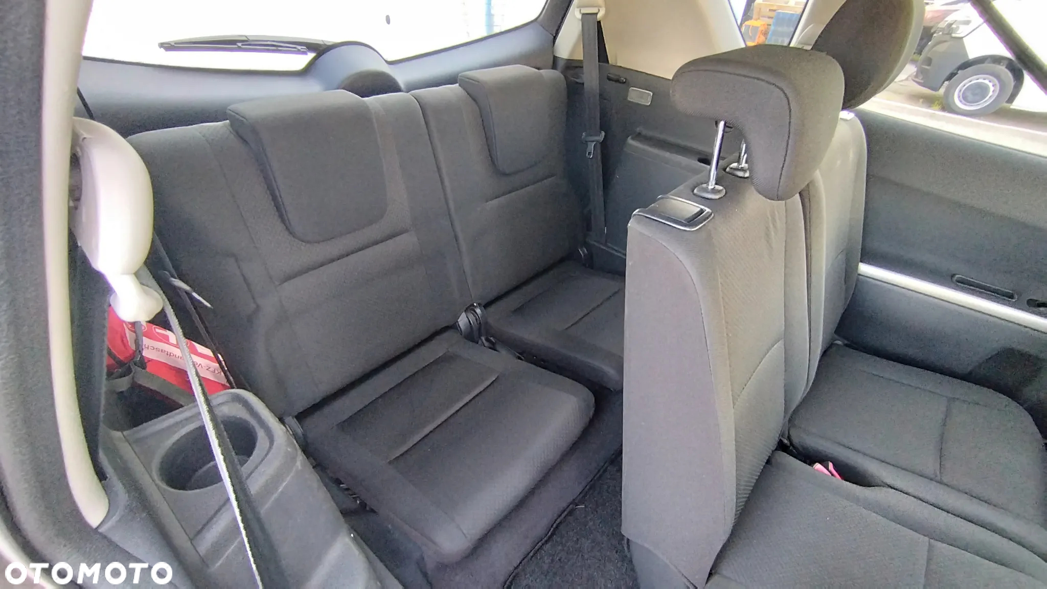 Toyota Corolla Verso 1.8 Sol + 7os - 27