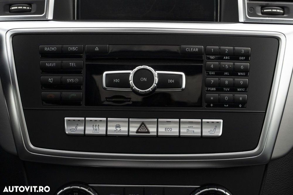 Mercedes-Benz ML - 23
