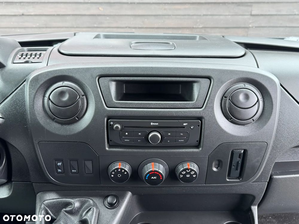Renault Master - 25
