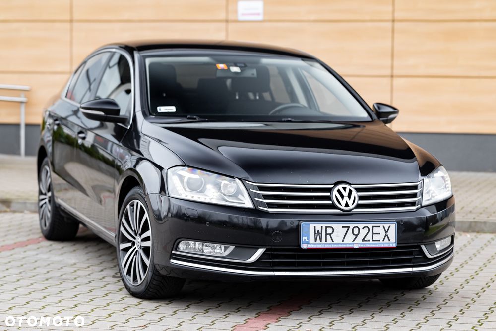 Volkswagen Passat - 2