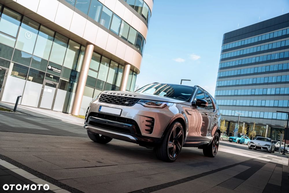 Land Rover Discovery 3.0 P360 mHEV R-Dynamic HSE - 13
