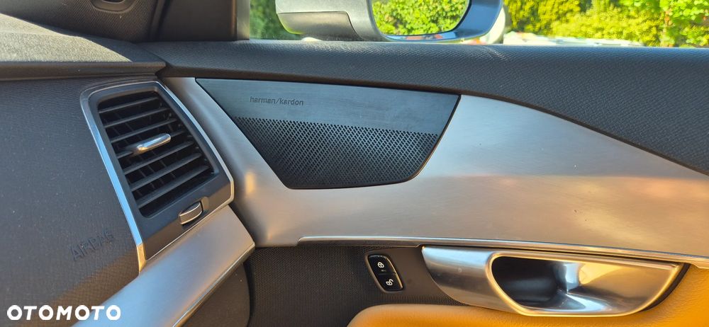 Volvo XC 90 D5 AWD Geartronic Momentum - 20