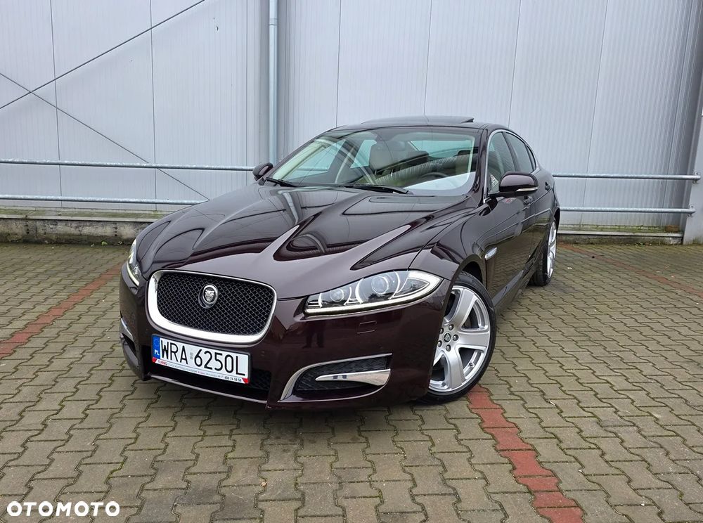 Jaguar XF 3.0 T R-Sport - 2