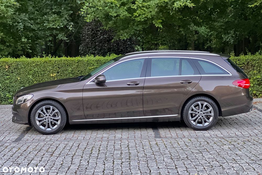 Mercedes-Benz Klasa C 180 9G-TRONIC - 19