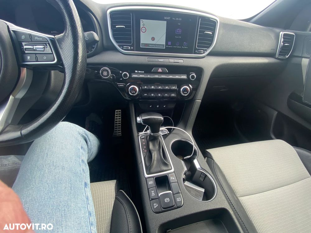 Kia Sportage 1.6 T-GDI 7DCT 4x4 GT Line - 10