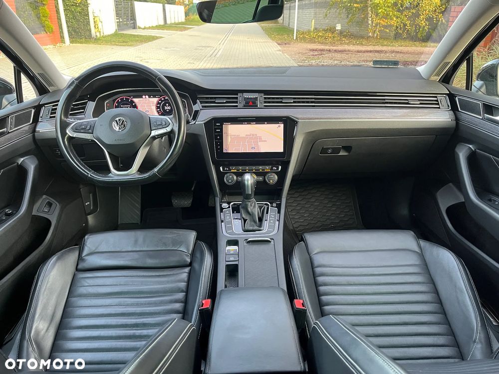 Volkswagen Passat 2.0 TSI Elegance DSG - 8