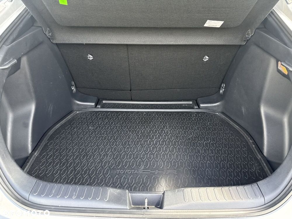 Toyota C-HR 1.8 Hybrid Style - 26